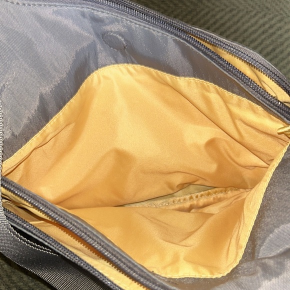 Baggallini Hailey Charcoal Crossover Bag - Picture 5 of 10